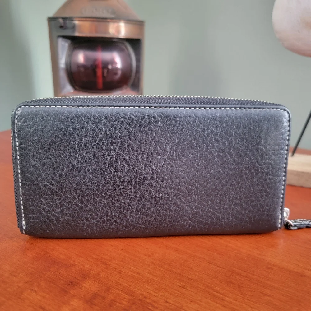 Coach Chelsea Black Pebbled Leather Accordion Zip Around Wallet